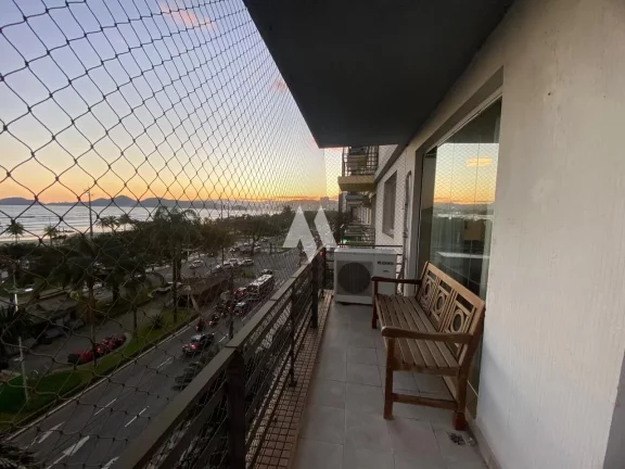 Imagem Apartamento à venda com 3 dormitórios - Boqueirão/Santos