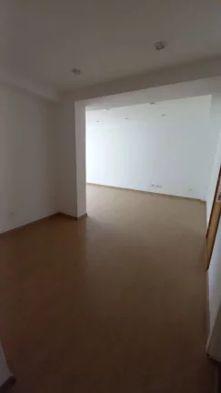 Imagem Vendo este lindo apto de 3 quartos no centro de Nova Friburgo.