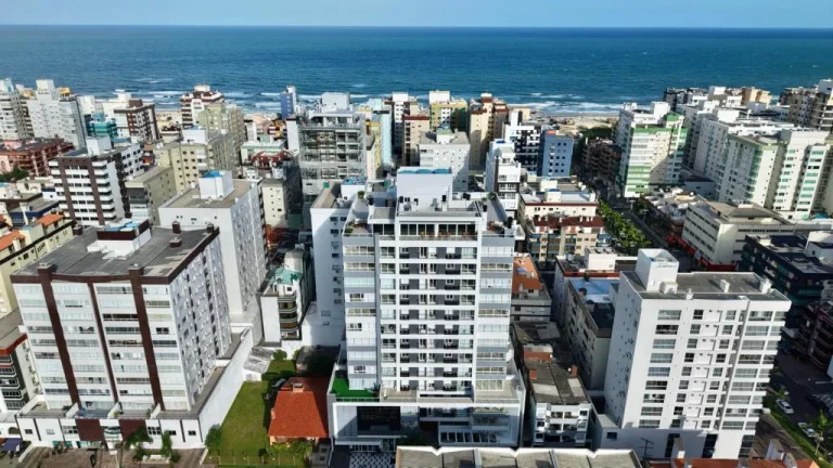 Imagem Apartamento 3 Dormitórios - Bairro Centro