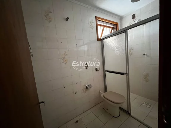 Imagem Uma casa na localização perfeita para você!