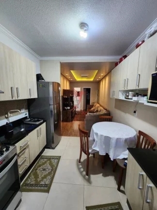 Imagem Casa no Condomínio Moradas Club, excelente imóvel, vale a pena conferir