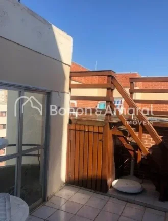 Imagem Localizado em uma das regiões mais valorizadas de Campinas, este triplex no Cambuí oferece o equil...
