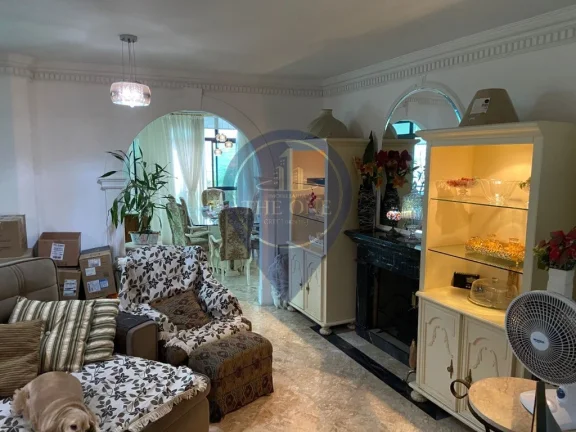 Imagem Apartamento de Luxo no Pacaembu: 3 Quartos, 3 Suítes, 2 Salas, 4 Banheiros e 4 Vagas - 230m² - São Paulo-SP