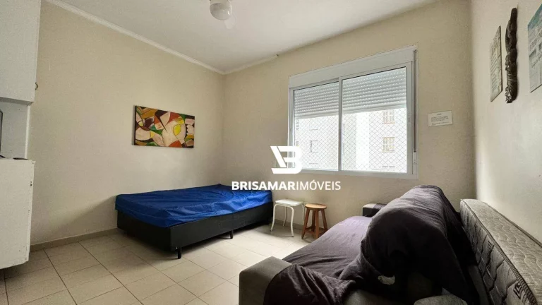 Imagem Kitnet com 1 dormitório à venda, 29 m² por R$ 268.000,00 - Pitangueiras - Guarujá/SP