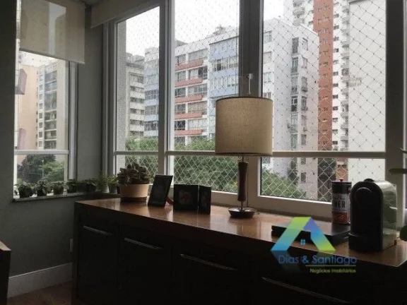 Imagem Jardim Paulista Lindo apartamento 111 metros, 2 dormitórios, 1 vaga a poucos minutos da estação do metro Trianon Masp ótima localização e valor .