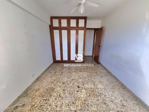 Imagem TOMBO- UMA QUADRA DA PRAIA COM VISTINHA MAR , LOCAÇIZAÇÃO PRIVILEGIADA , GARAGEM DEMARCADA NO PRÉDIO.