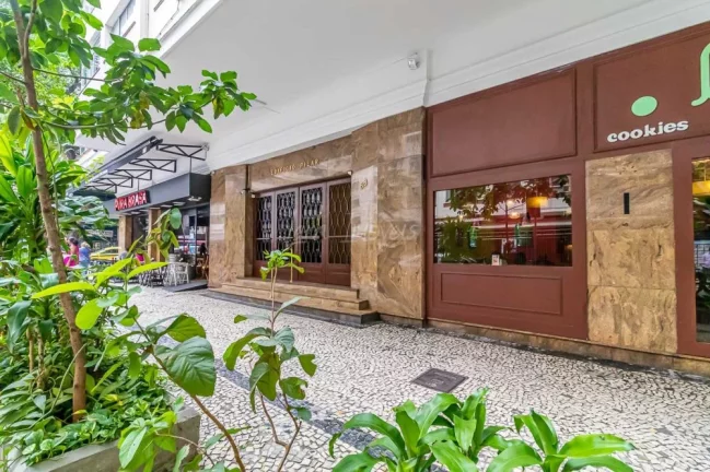 Viva com sofisticação em 230m² de puro luxo em Copacabana!