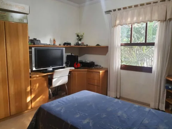 Imagem Sobrado à venda 3 Quartos, 1 Suite, 12 Vagas, 300M², Cerâmica, São Caetano do Sul - SP
