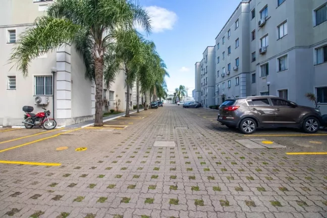 Imagem Apartamento à venda no bairro Rubem Berta - Porto Alegre/RS