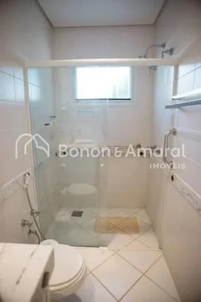 Imagem Casa de condomínio com 498 m² e 6 quartos
