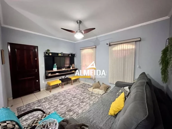 Imagem Casa com 3 dormitórios à venda, 134 m² por R$ 550.000,00 - Estádio - Rio Claro/SP