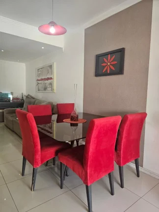 Imagem Casa com 3 Quartos e 1 banheiro à Venda, 58 m² por R$ 630.000