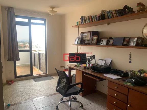 Imagem Cobertura com 3 dormitórios à venda, 130 m² por R$ 750.000,00 - Braga - Cabo Frio/RJ