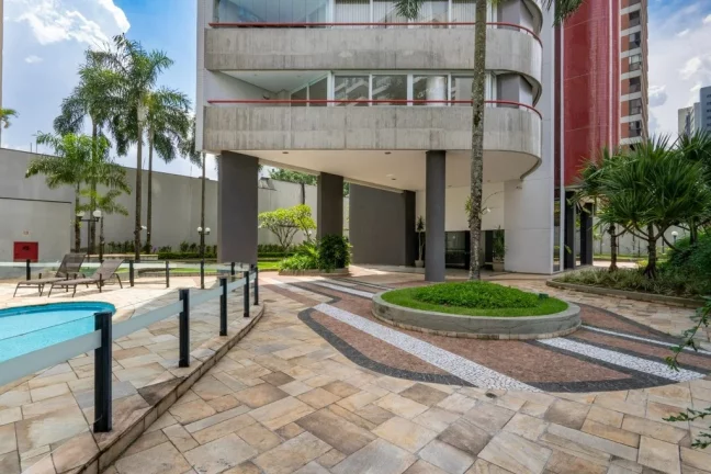 Imagem Apartamento à venda em São Paulo, Vila Andrade, com 4 quartos, 210m2