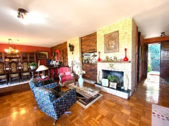 Imagem Casa para Venda em Teresópolis / RJ no bairro Golfe