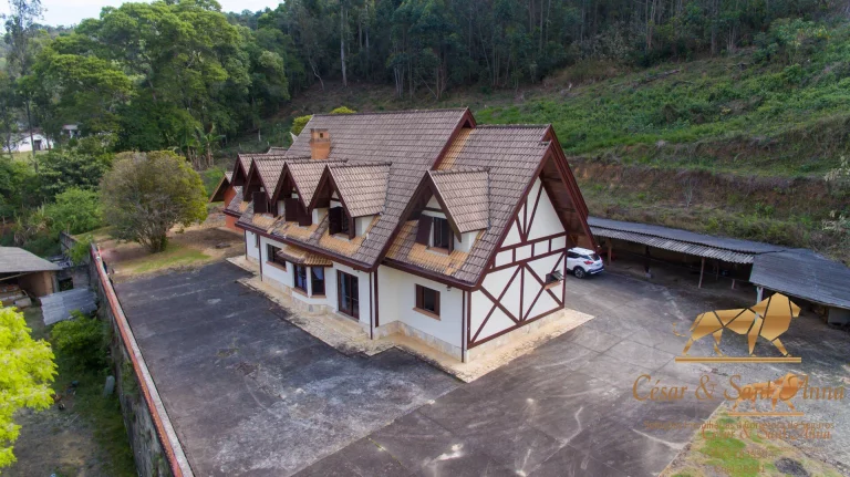 Imagem Lindo Sítio No Bairro Zé da Rosa - Campos do Jordão