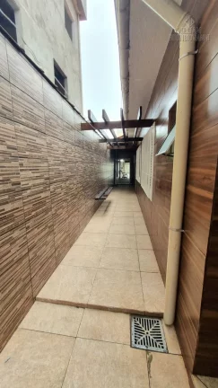 Imagem Casa espetacular à uma quadra da praia com dois quartos sendo uma suíte