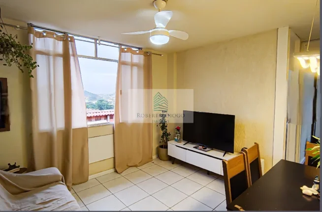 Imagem Apartamento à venda no Rio de Janeiro - Taquara com 2 quartos, 1 banheiro e vaga de garagem!