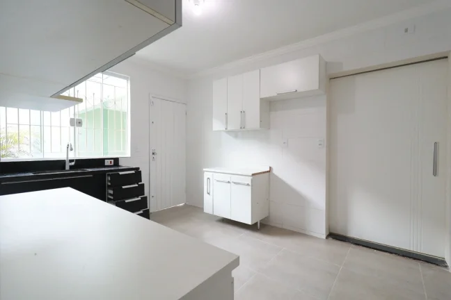 Imagem "Casa Comercial ou Residencial de 105m² - Conforto, Praticidade e Localização Privilegiada"