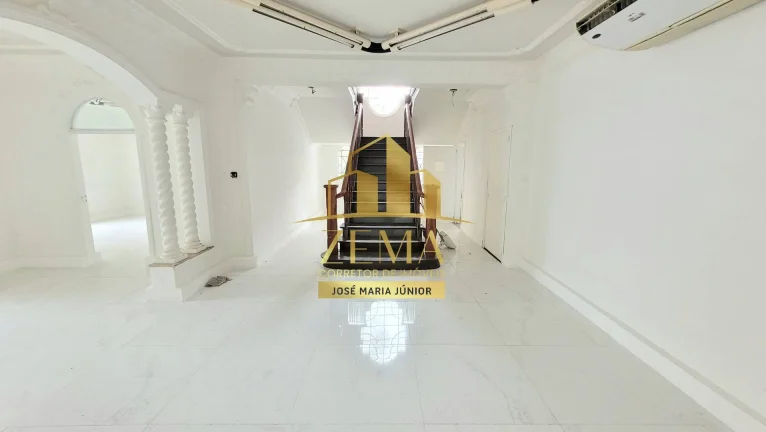 Imagem Sobrado colonial, 900m2 / 531 m2, comercial, 10 ambientes, 10 vagas, 06 wc