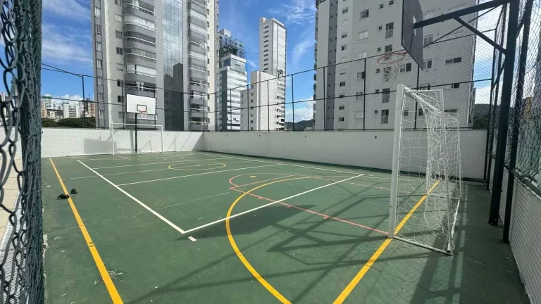 Imagem Apartamento com 3 suítes, 2 vagas de garagem no Pioneiros em Balneário Camboriú