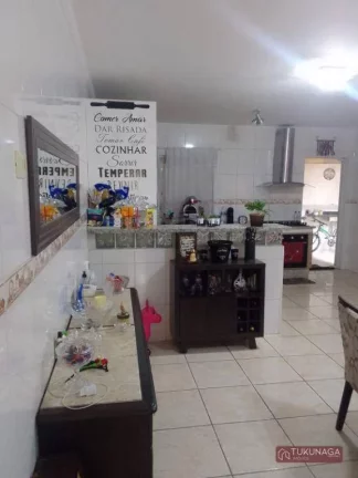 Imagem Sobrado com 3 dormitórios para alugar, 300 m² por R$ 4.360,00/mês - Jardim Alice - Guarulhos/SP