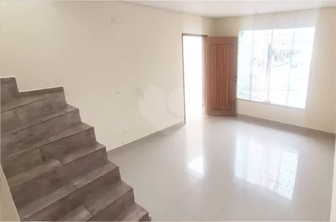 Imagem Sobrado à venda com 3 quartos, sendo 1 suíte, em Vila São Francisco, São Paulo - SP