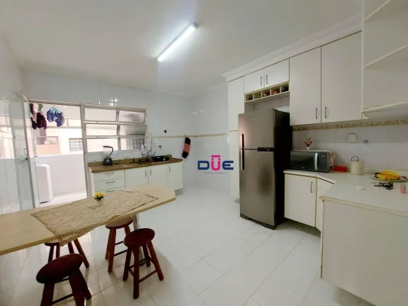 Imagem Apartamento 2 Quartos, 1 Suíte, 1 Vaga Demarcada - Santos/SP
