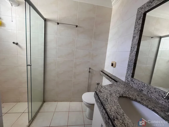 Imagem Apartamento para Aluguel no Centro de Patos de Minas – 3 Quartos e Suíte | Rua Eufrásio