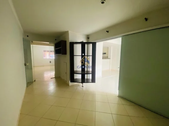 Imagem Venda - Casa Tipo Sobrado - 3 quartos sendo 1 suíte - Avenida Monte Líbano - Cuiabá