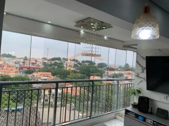 Imagem Apartamento de 45 m², com 2 dormitórios, varanda integrada com vista livre. Possui móveis planeja...