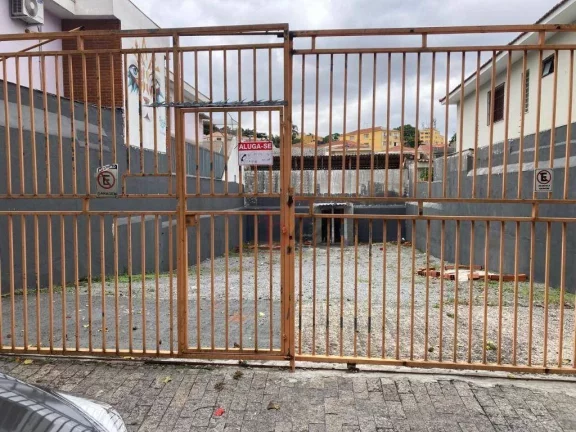 Imagem Terreno Comercial de 240 m² no Jardim Aeroporto