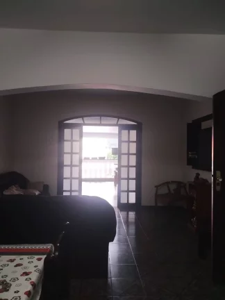 Imagem Sobrado Maravilhoso 240 m² 3 Dormitórios 2 vagas de Garagens Estuda Carro