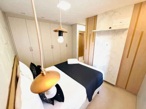 Imagem Aluguel + Taxa de Condominio + IPTU = R$7.000,00
Garantia= Seguro Fiança

Apartamento com fino acab...