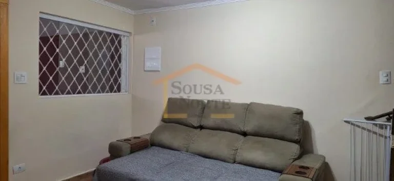 Imagem Sobrado com 170m², muito bem distribuído, 3 dormitórios, 2 banheiros, sala de estar aconchegante,...