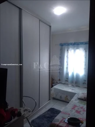 Imagem Casa para Venda em Limeira, Jardim Santa Adélia, 3 dormitórios, 1 suíte, 1 banheiro, 5 vagas