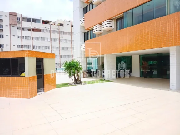 Imagem Apartamento Beira-Mar com 3 Quartos, Sendo 1 Suíte!