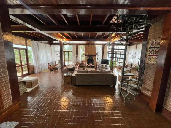 Imagem Casa à venda, com 4 quartos, 250m2