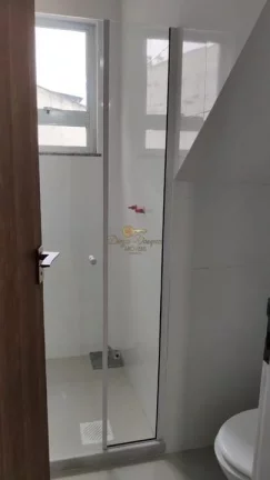 Imagem Casa em Condomínio para Venda em Teresópolis / RJ no bairro Agriões