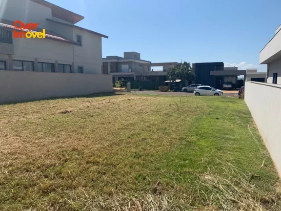 Imagem Oportunidade: Terreno em Condomínio de Luxo na Vila do Golf, Ribeirão Preto-SP - 435m² de Área