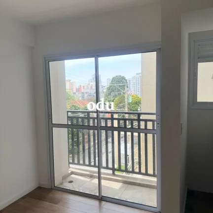 Viver na Parada Inglesa é ter a cidade aos seus pés, literalmente. Este apartamento foi feito para...