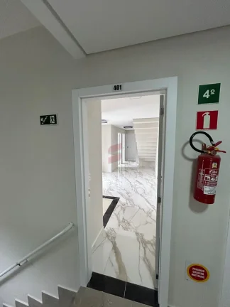 Imagem COBERTURA com 2 dormitórios à venda com 137.97m² por R$ 579.000,00 no bairro Centro - PINHAIS / PR