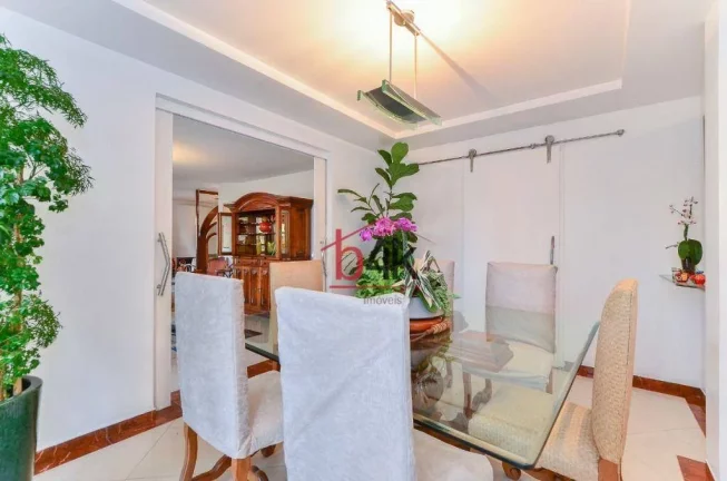 Imagem Cobertura com 393 m² à venda, 3 dormitórios e 3 vagas no Campo Belo