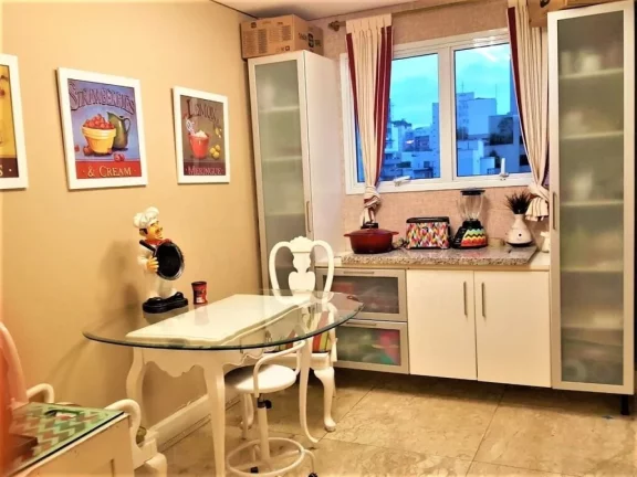 Imagem Apartamento a Venda na Rua Dr Gabriel Dos Santos - Higienopolis, Com 189m².
