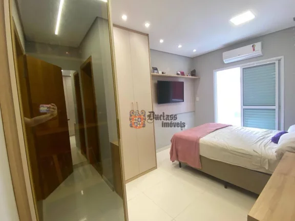 Imagem Apartamento com 4 dormitórios à venda, 156 m² por R$ 1.200.000 - Canto do Forte - Praia Grande/SP