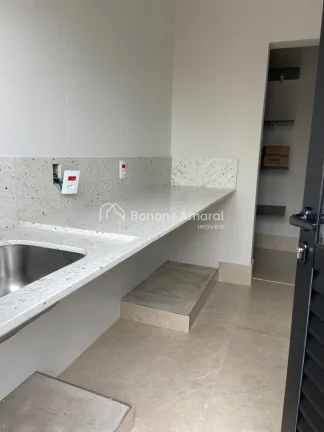 Imagem Sobrado à venda no condomínio no Swiss Park - Campinas/SP

Sobrado com 4 suítes com planejados, i...
