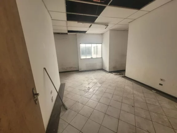 Imagem Sala para alugar, 35 m² por R$ 735,00/mês - Vila Lúcia - Poá/SP