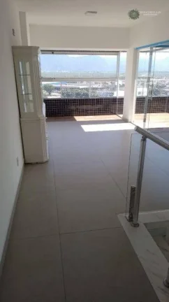 Imagem Apartamento Duplex com 3 dormitórios à venda, 157 m² por R$ 1.100.000,00 - Vila Guilhermina - Praia Grande/SP