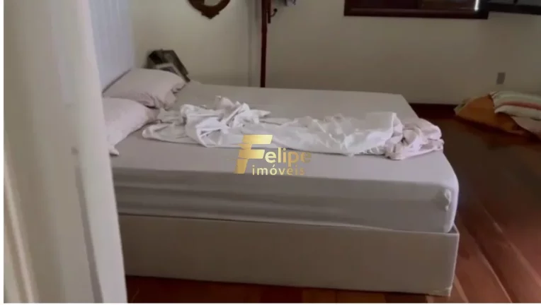 Imagem Casa para locação em Guarapari-ES, Muquiçaba: 5 quartos, 3 salas, 5 banheiros, 2 vagas de garagem, 200m².