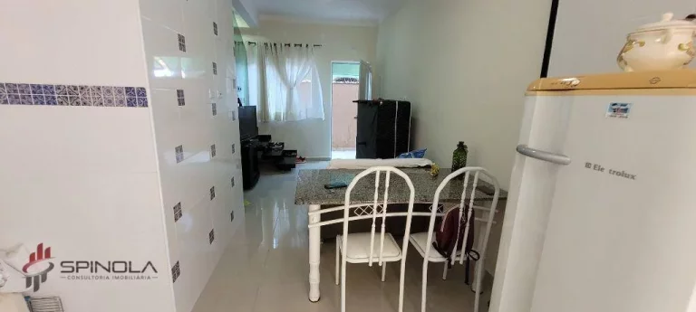 Imagem Sobrado com 2 dormitórios à venda, 51 m² por R$ 280.000,00 - Maracanã - Praia Grande/SP